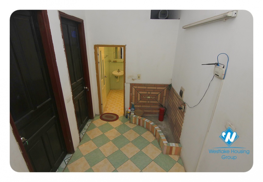 A nice  house with courtyard for rent in Ba Dinh district